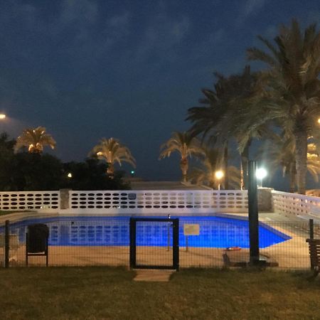 Apartamento Con Vistas Al Mar. Primera Linea De Playa. Aguadulce  Bagian luar foto