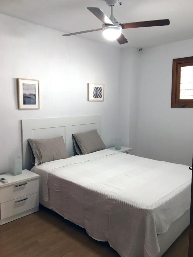 Apartamento Con Vistas Al Mar. Primera Linea De Playa. Aguadulce  Bagian luar foto
